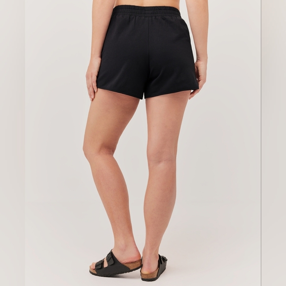 NWT Pact Organic Black Stretch French Terry Curved Hem Shorts Size Xs - Picture 2 of 4